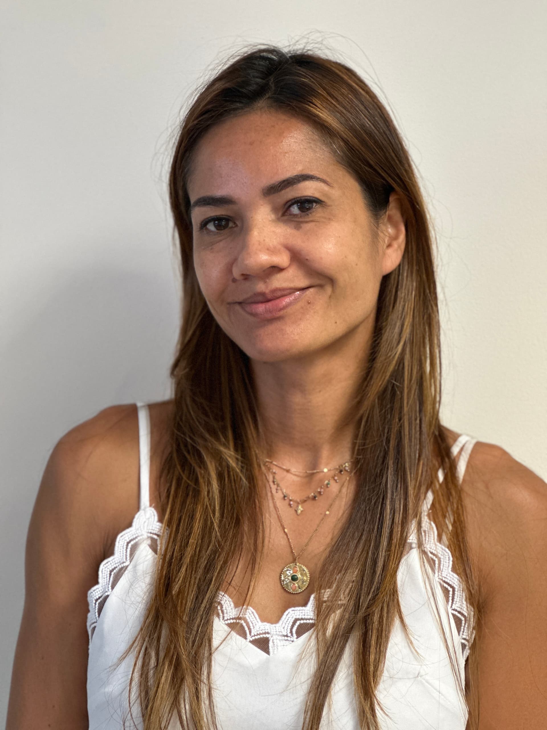 Isabelle TAATAE