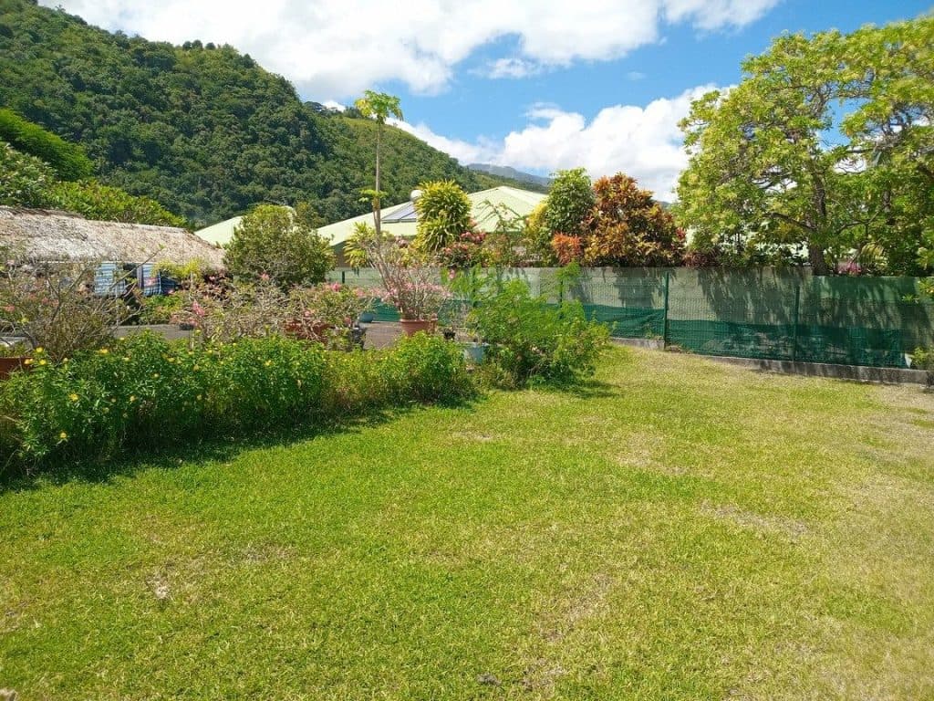 Punaauia – Bord de mer – 2000m² – photo 5