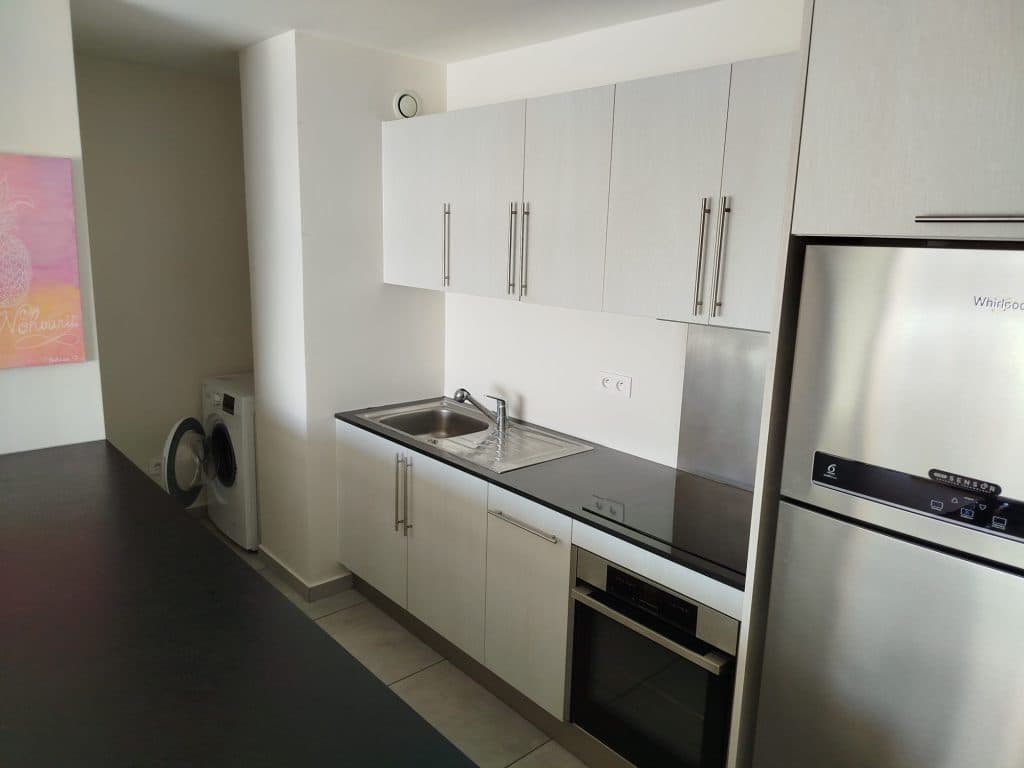 PAPEETE – Beau F4 meublé de 74 m² avec terrasse – photo 5